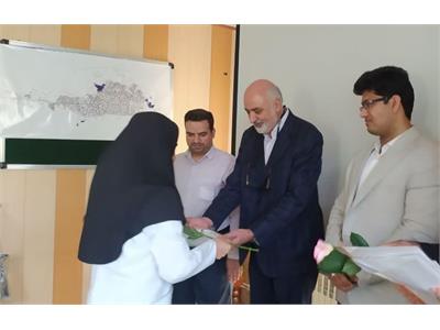تقدیر از پزشکان مرکز بهداشت و بیمارستان شهدای شهرستان هرسین