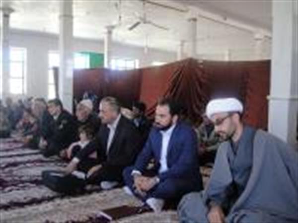 حضور سرپرست شبکه بهداشت و درمان شهرستان هرسین در مساجد روستایی